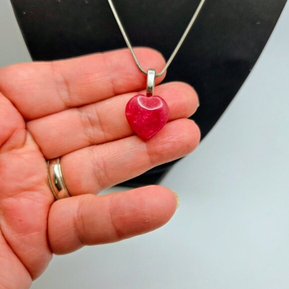Strawberry Quartz Heart Pendant Necklace Sterling Silver - Picture 4 of 5